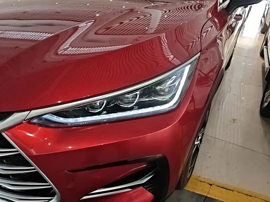 BYD Tang New Energy 2022 — фото 24