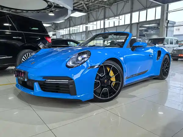 Porsche 911 2023