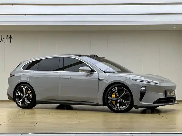 NIO ET5T 2024