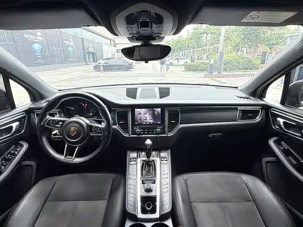 Porsche Macan 2017