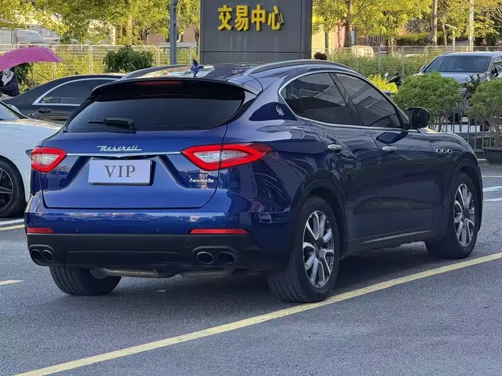 Maserati Levante 2018 — фото 7