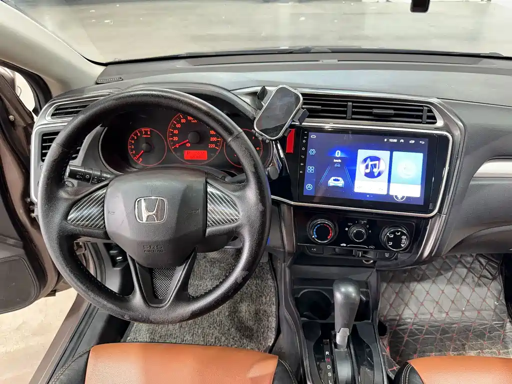 Honda Greiz 2016 — фото 19