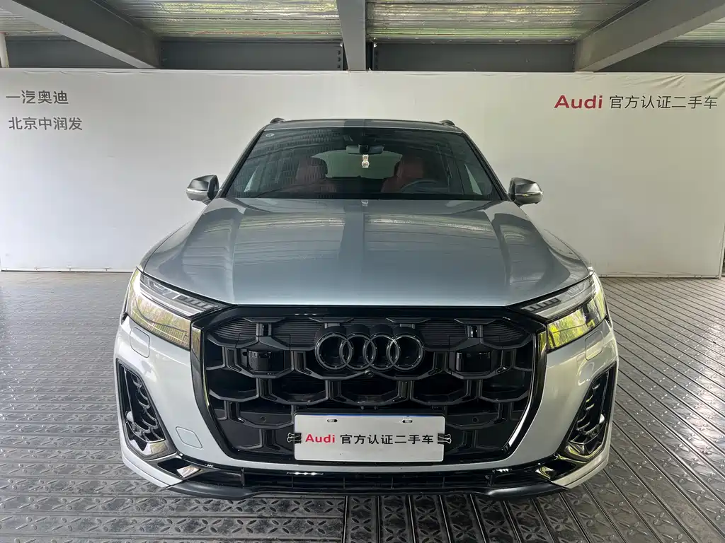 Audi SQ7 2024 — фото 2