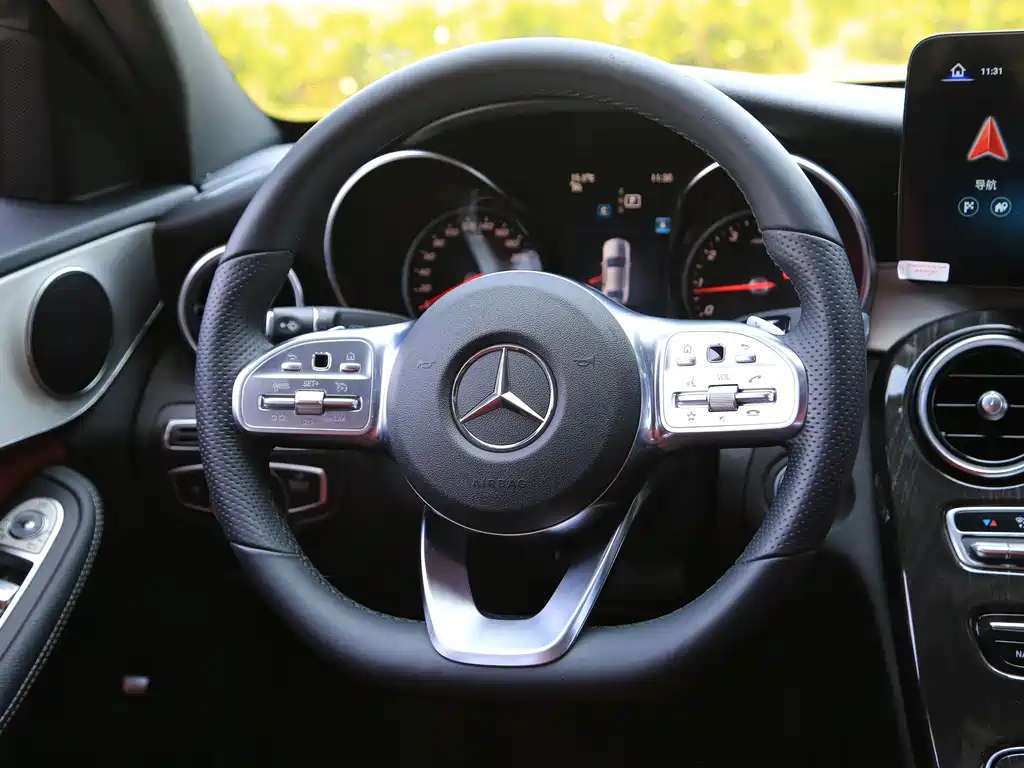 Mercedes-Benz C-Class 2019 — фото 4