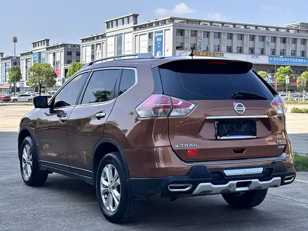 Nissan X-Trail 2014