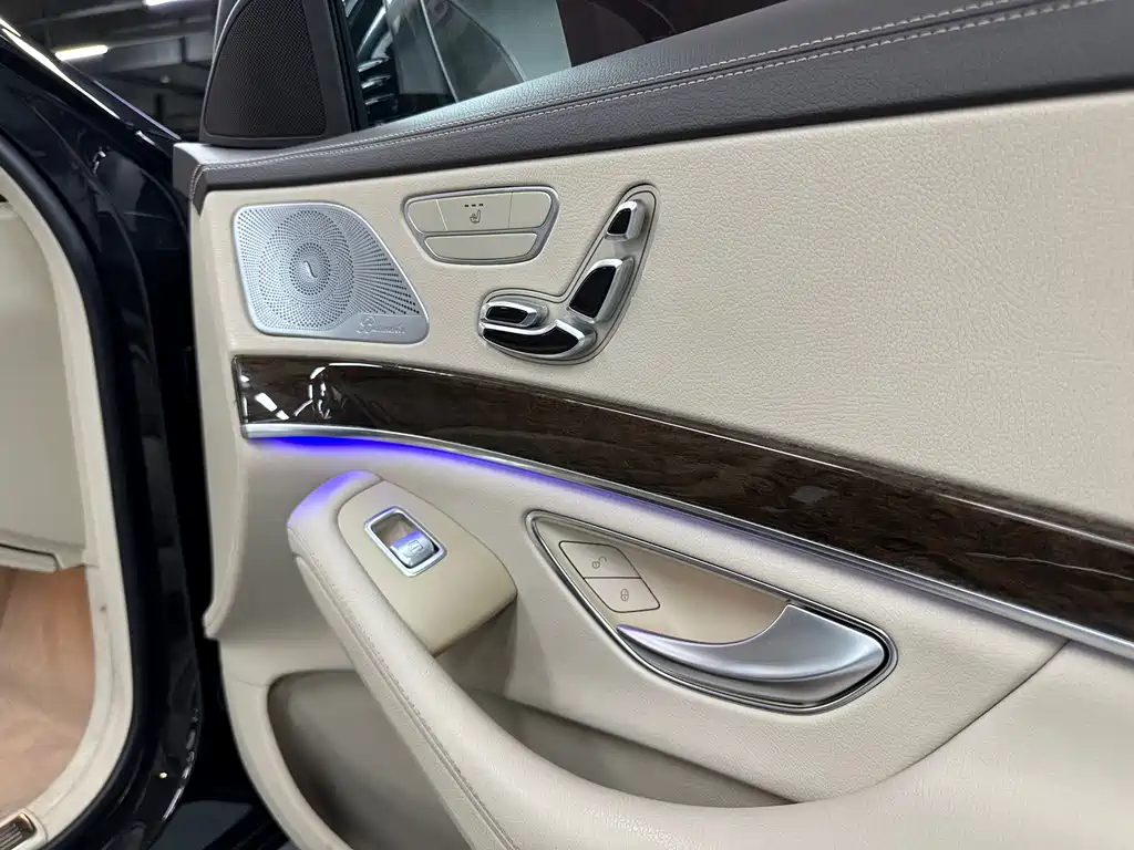 Mercedes-Benz S-Class 2018 — фото 15