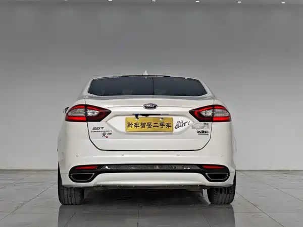Ford Mondeo 2015