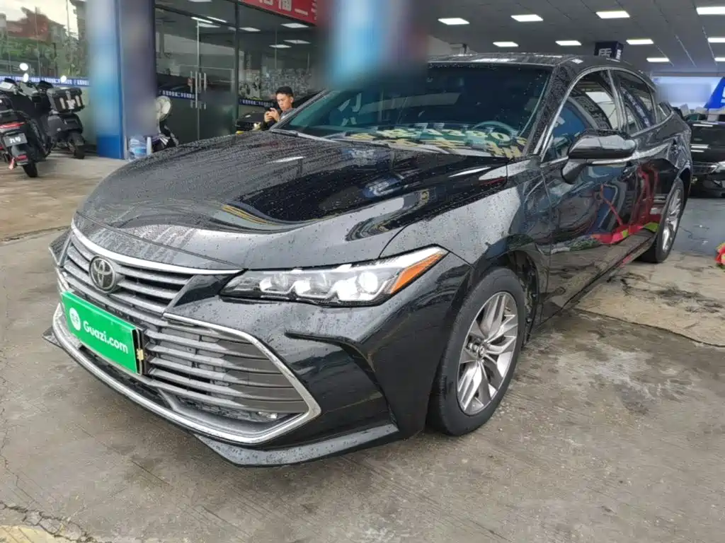 Toyota Avalon 2020