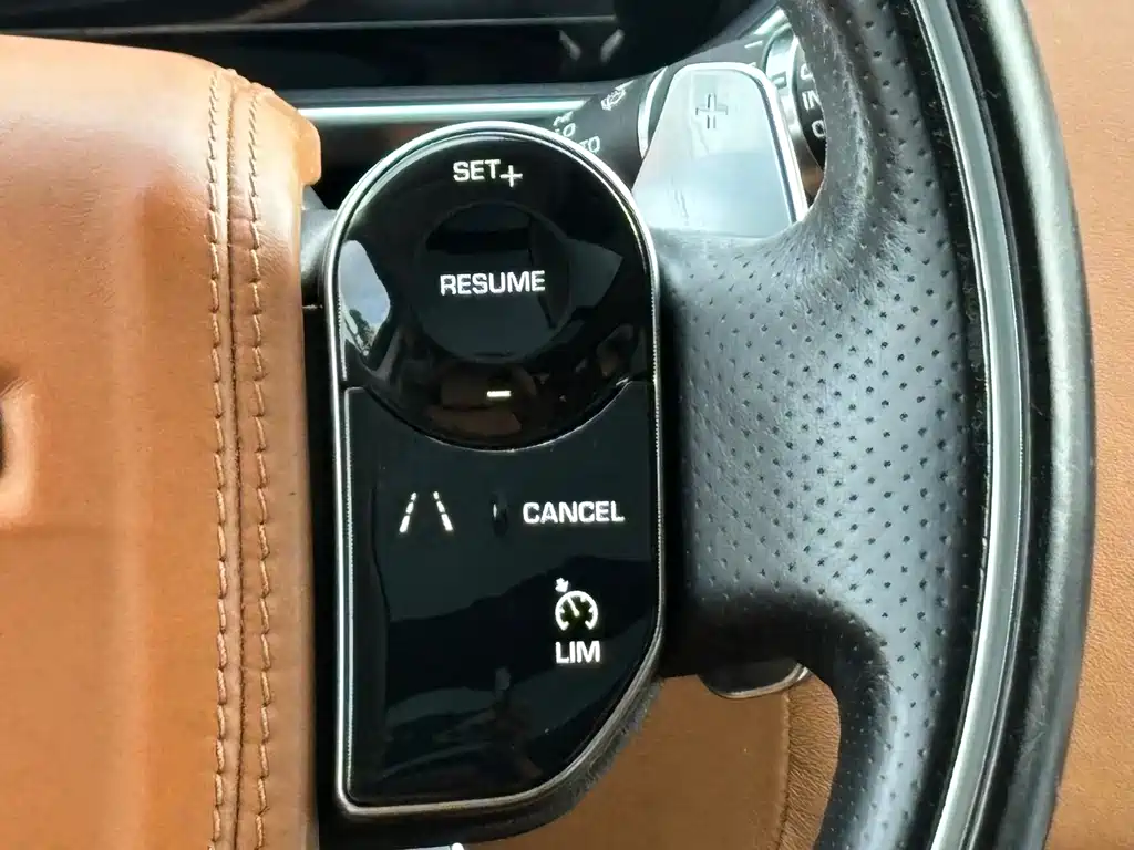 Land Rover Range Rover Sport 2018 — фото 19