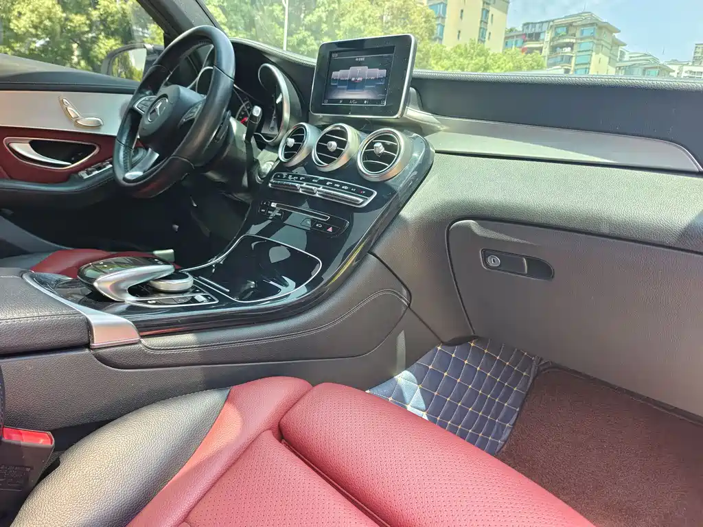 Mercedes-Benz GLC Coupe 2018 — фото 15