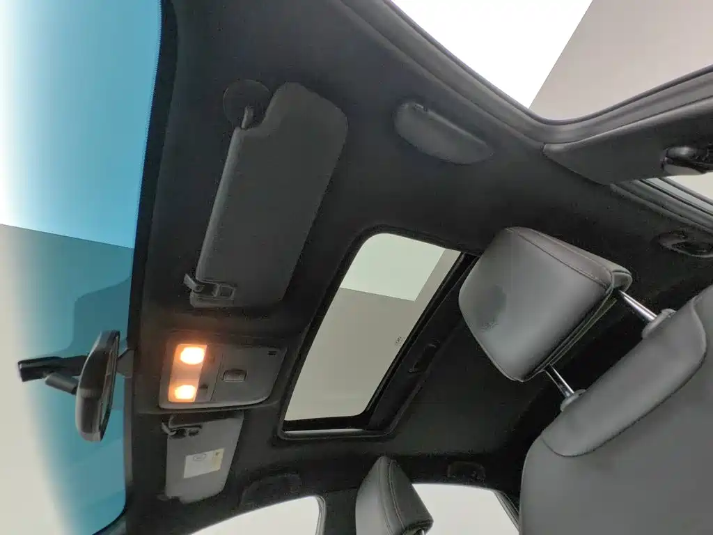 Chevrolet Monza 2019 — фото 14