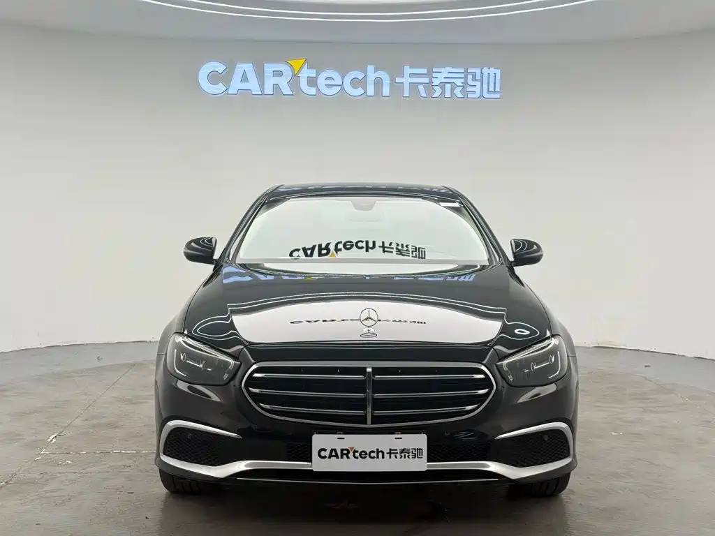 Mercedes-Benz E-Class 2023 — фото 4