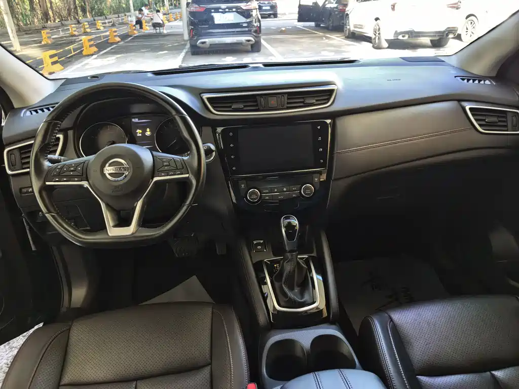 Nissan Qashqai 2022 — фото 14