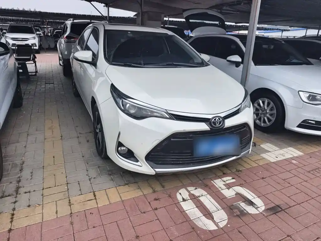 Toyota Levin 2018 — фото 25