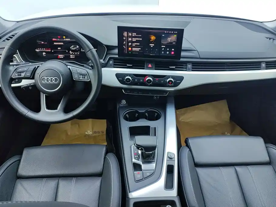 Audi A4L 2024 — фото 12