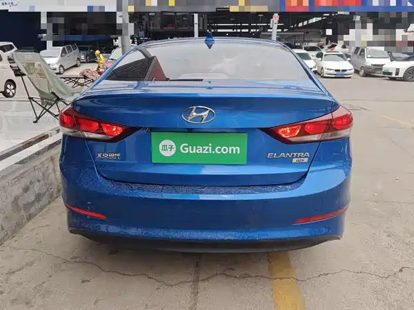 Hyundai Celesta 2016