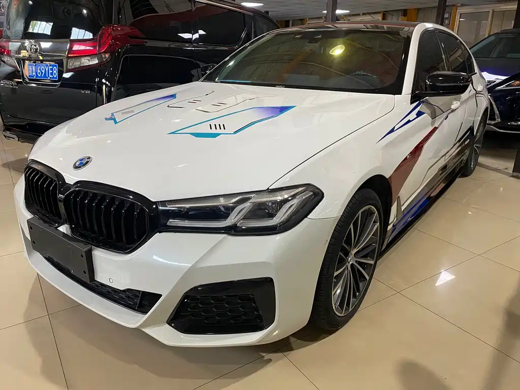 BMW 5 Series 2023