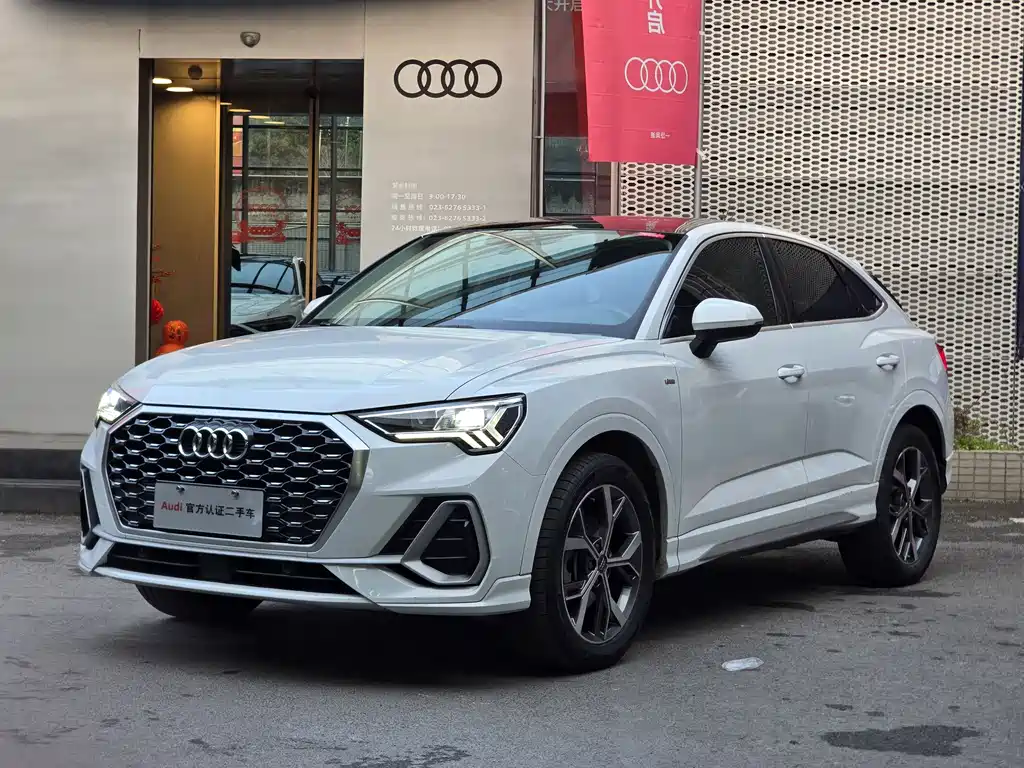 Audi Q3 Sportback 2020 — фото 1