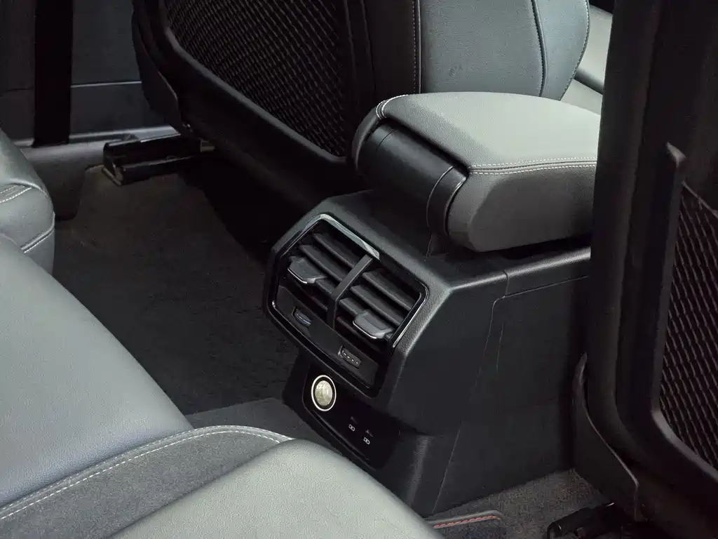 Audi Q3 Sportback 2020 — фото 13