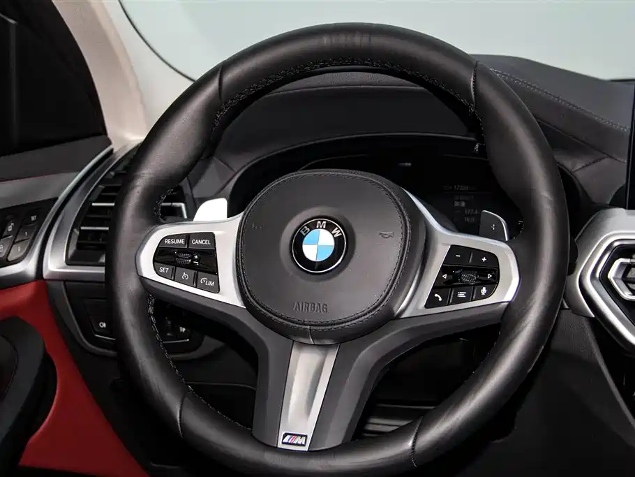 BMW X4 2024 — фото 14