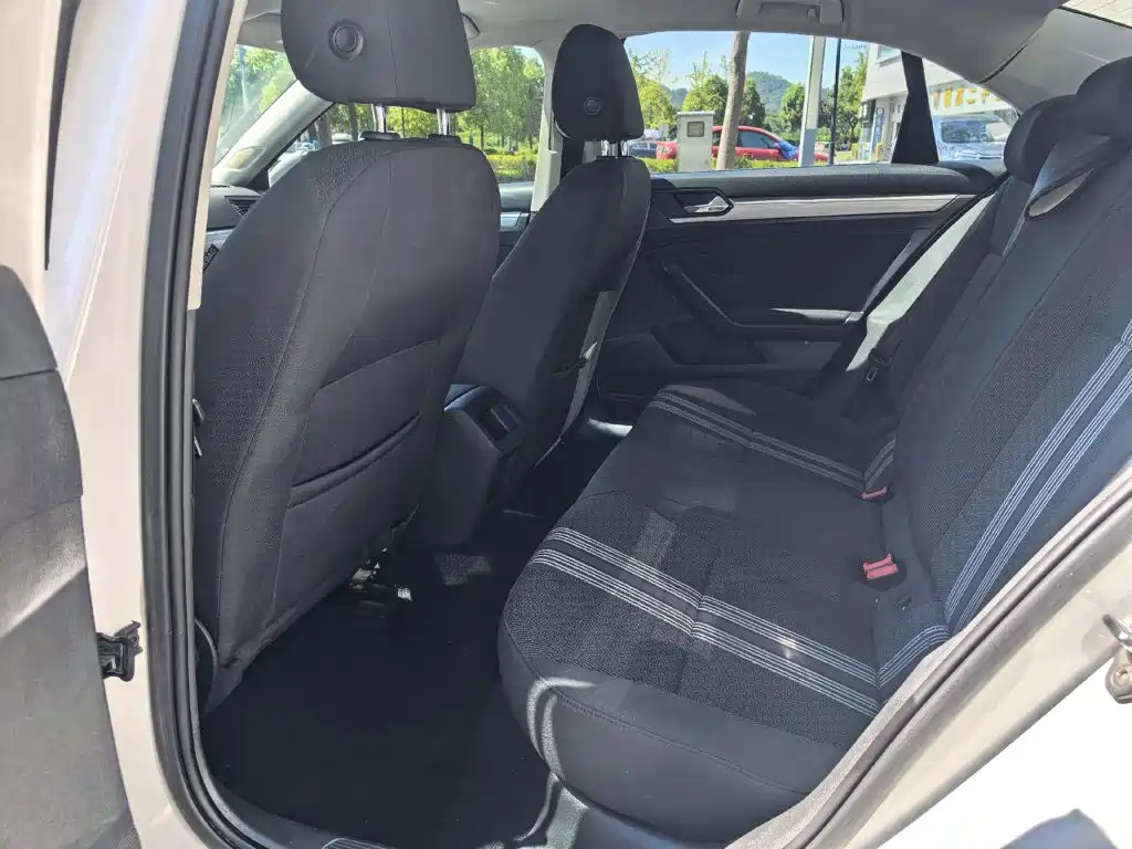Volkswagen Lamando 2015