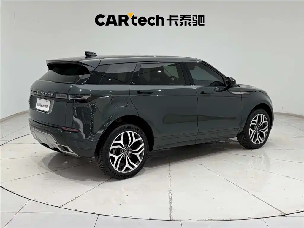 Land Rover Evoque 2021 — фото 11