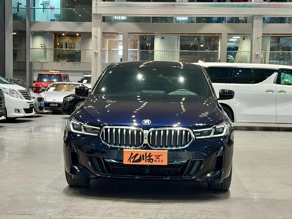 BMW 6 Series GT 2023 — фото 2