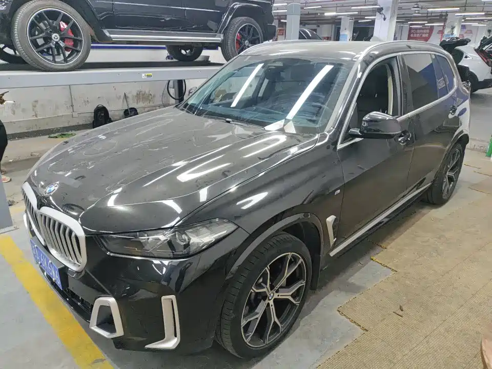 BMW X5 2024 — фото 1