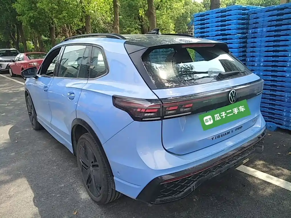 Volkswagen Tiguan L 2024