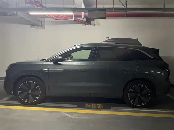 BYD Tang L 2025