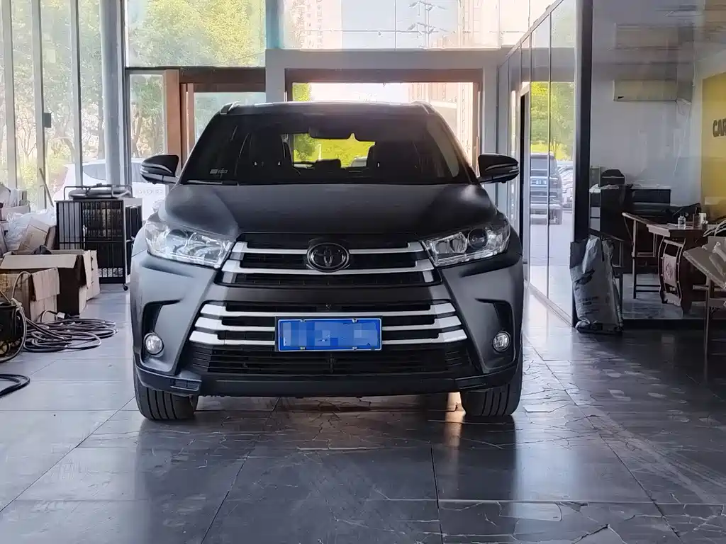 Toyota Highlander 2018 — фото 2
