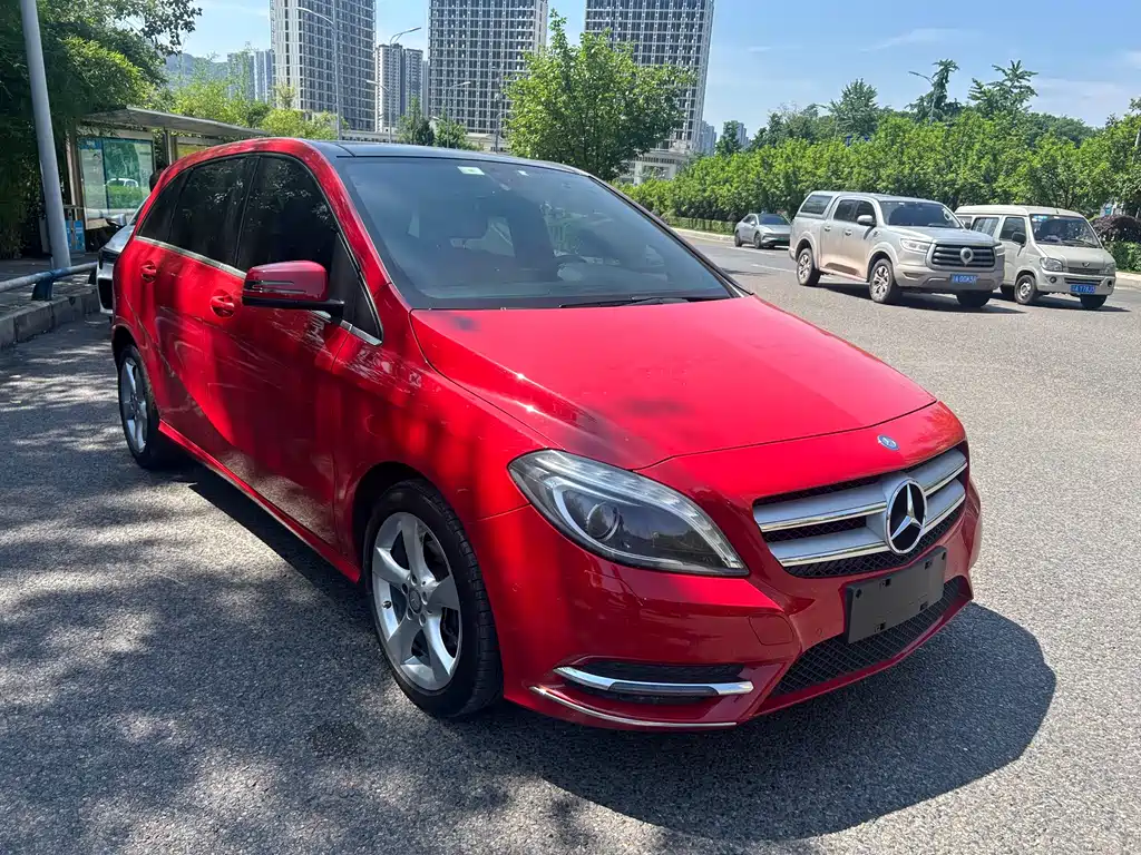 Mercedes-Benz B-Class 2015