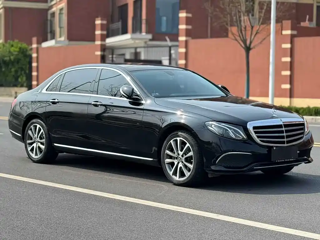 Mercedes-Benz E-Class 2020 — фото 3