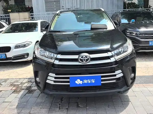 Toyota Highlander 2020