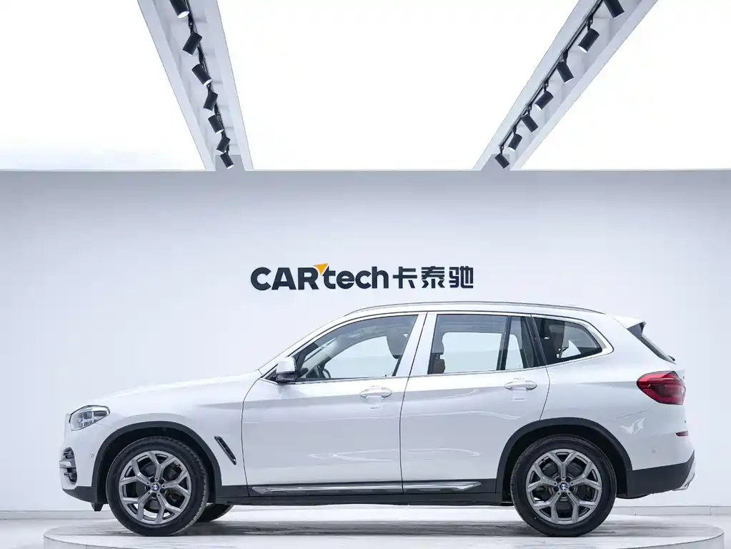 BMW X3 2020 — фото 2