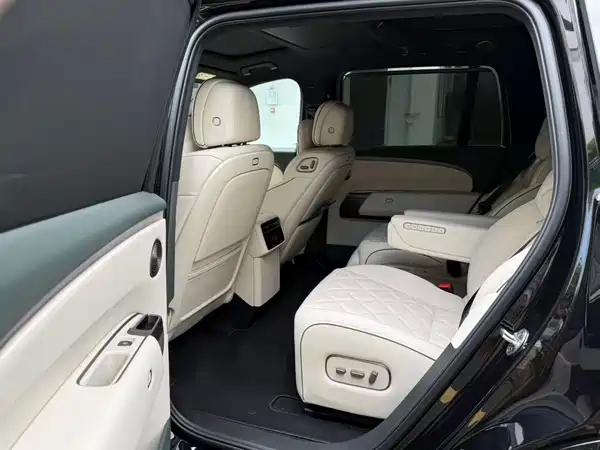 Li Auto L9 2026