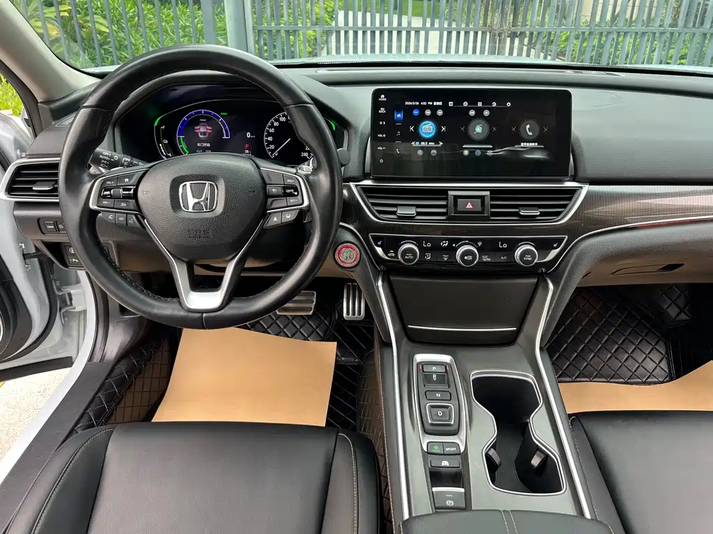 Honda Accord 2023 — фото 13