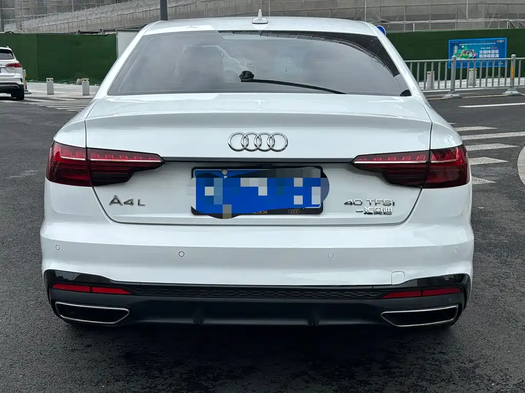 Audi A4L 2025 — фото 15