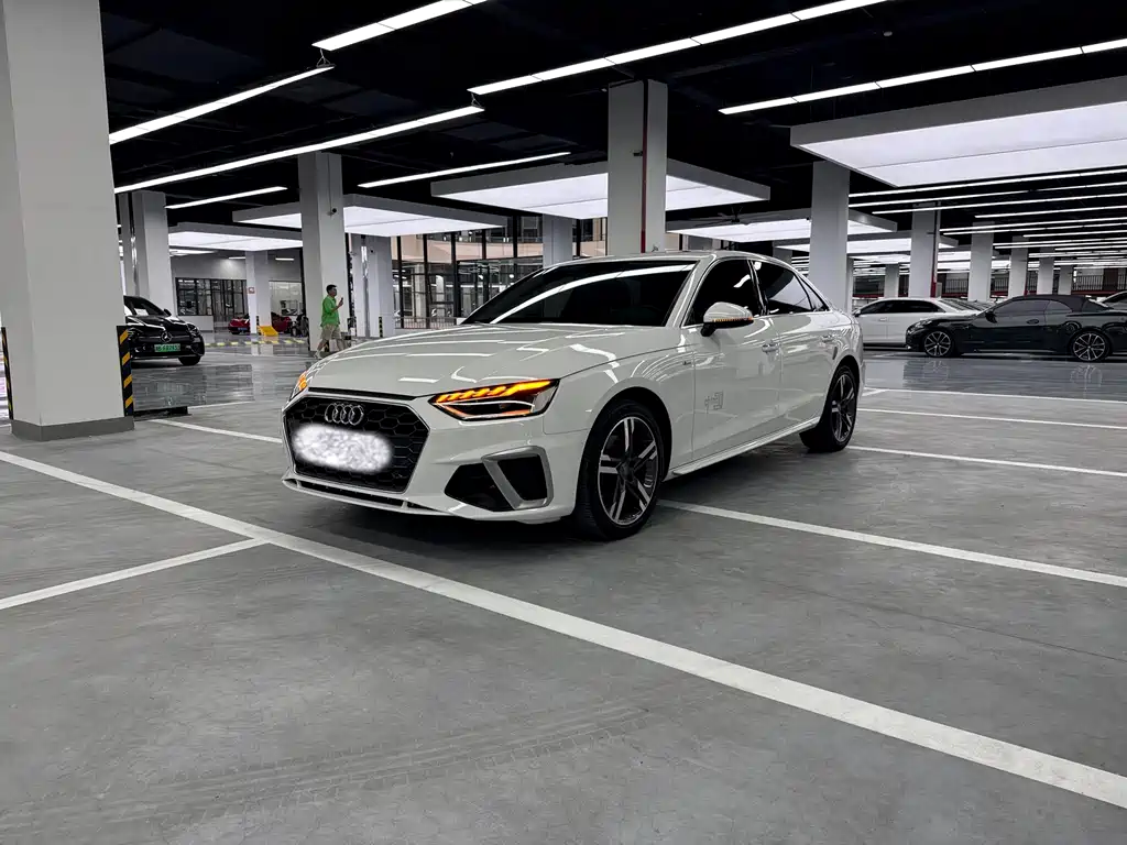 Audi A4L 2020