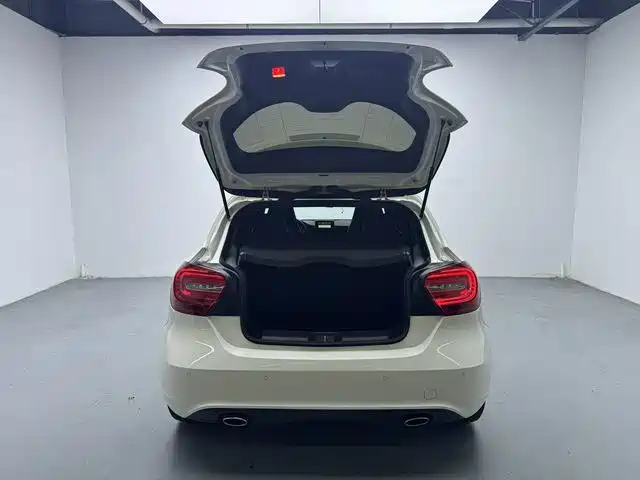 Mercedes-Benz A-Class 2014