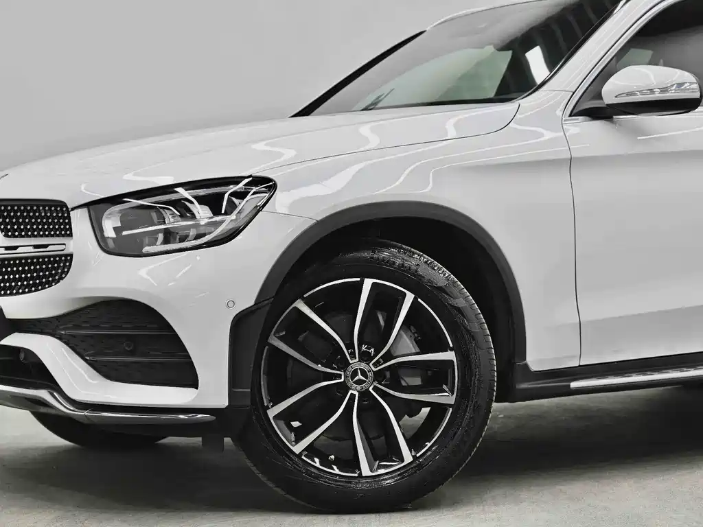 Mercedes-Benz GLC 2020 — фото 14