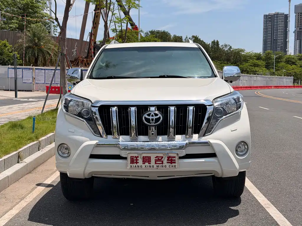 Toyota Prado 2016 — фото 2