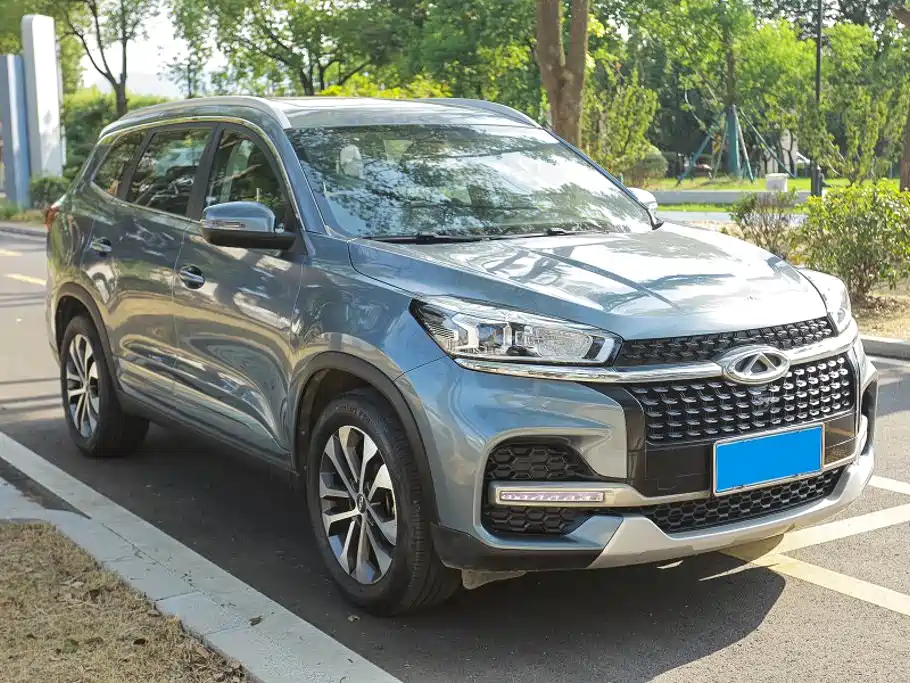 Chery Tiggo 8 2018 — фото 23