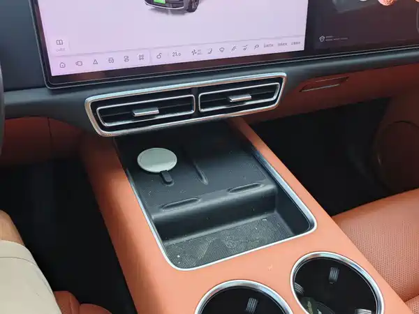 Li Auto L8 2023
