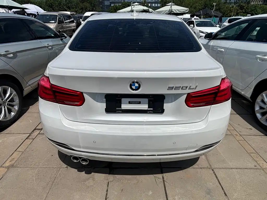 BMW 3 Series 2017