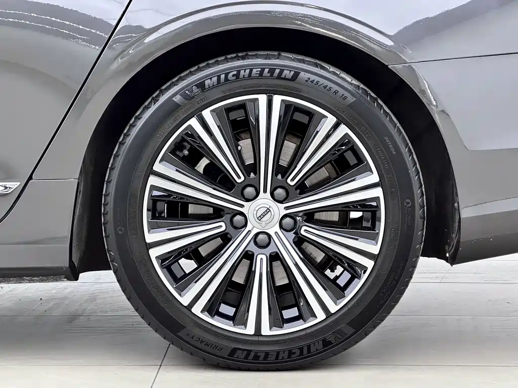 Volvo S90 2021 — фото 14