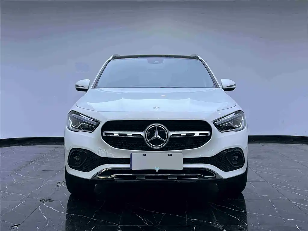 Mercedes-Benz GLA 2022 — фото 2