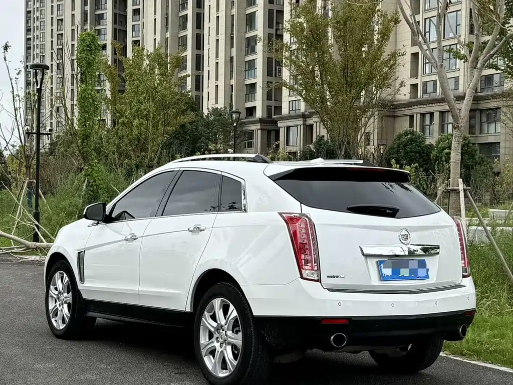 Cadillac SRX 2014 — фото 5