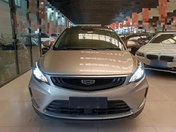 Geely Emgrand GS 2021