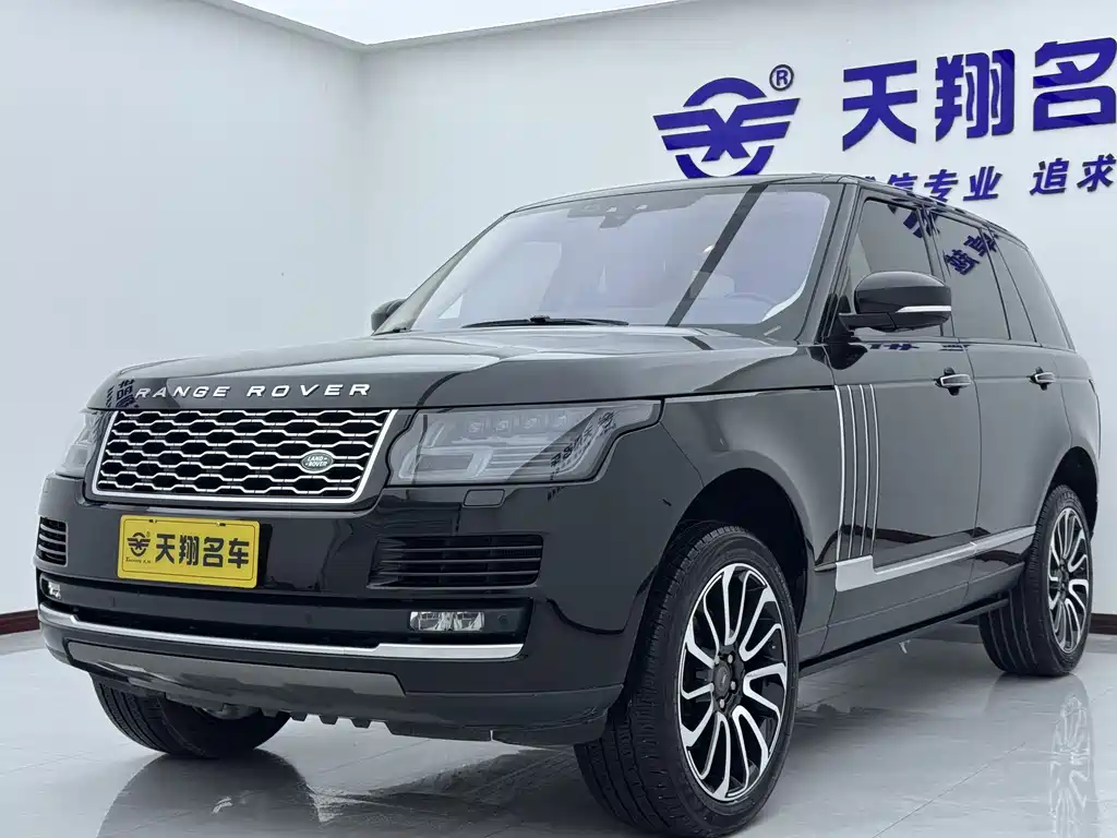 Land Rover Range Rover 2018 — фото 1